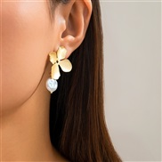 ( Gold 3 99)occidental style temperament petal ear stud  brief imitate Pearl flowersearrings woman