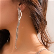 ( White K 2845)occidental style  temperament diamond claw chain tassel ear stud  fashion Metal snake chain twiningearri