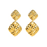 (ZE 68 )E occidental style stainless steel Metal wind earring  retro three-dimensional color retention pattern earrings