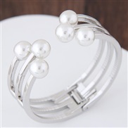 fashion concise Pearl temperament lady opening bangle