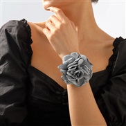 (B2 14)occidental style wind exaggerating rose bracelet  Pearl samll temperament elegant fashion flower