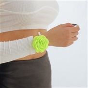(B2 88)occidental style wind exaggerating rose bracelet  Pearl samll temperament elegant fashion flower