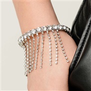 ( Silver) new Rhinestone  trend all-Purpose tassel bracelet  brief temperamentracelet