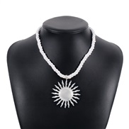 ( White k)occidental style sun flower pendant clavicle chain  fashion Metal necklace earrings set