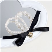 ( Black  white)Korea sweet wind bow circle woman temperament all-Purpose Pearl love head rope leather