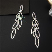 ( Silver)style  Rhinestone claw chain Earring lady exaggerating earring luxurious earringsE