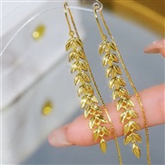 ( Gold) tassel woman spring summer samll high fashion temperament Earring