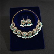(E1681 1/ green)occidental style retro wind Metal exaggerating earrings necklace set  sector fully-jewelled Pearl neckl