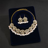 (E1681 3/ Pink)occidental style retro wind Metal exaggerating earrings necklace set  sector fully-jewelled Pearl neckla