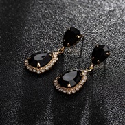 (gold + Black )Korean style fashion brilliant drop crystal earringsE