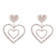 ( Gold)occidental style exaggerating heart-shaped earrings Alloy diamond earring woman super claw chain Earringearrings