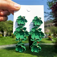 ( green)spring occidental style Alloy flowers fashion three-dimensional imitate flowers palace retro earring Earring