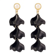 ( black) petal tassel earrings  sweet temperament earring personality exaggerating embed Pearl long style Earring