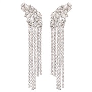 (+K)exaggerating creative geometry Acrylic diamond tassel earrings woman occidental style claw chain Earring earrings