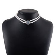 ( black)occidental style retro palace wind Double layer Pearl chain  elegant temperament clavicle chain love diamond ne