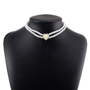 ( yellow)occidental style retro palace wind Double layer Pearl chain  elegant temperament clavicle chain love diamond n