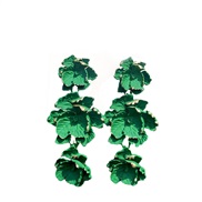 ( green)spring Alloy three-dimensional flowers earrings woman occidental style earring fashion trend Bohemian style Ear