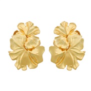 ( Gold)spring Alloy flowers earrings occidental style Earring woman trend exaggerating Metal flowers