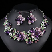 (purple)occidental style exaggerating retro necklace set woman luxurious crystal banquet clavicle chain
