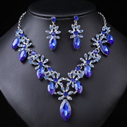 ( blue) head occidental style exaggerating retro necklace set woman luxurious crystal banquet clavicle chain