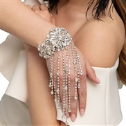 ( Silver) new fashion all-Purpose tassel bracelet occidental style luxurious bride wedding zirconracelet