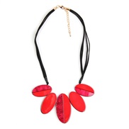 ( Dull red) blue brief Bohemia wind color necklace occidental style retro temperament handmade Acrylic clavicle chain