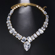 ( Gold)new personality exaggerating fully-jewelledV necklace temperament high clavicle chain necklace