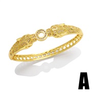 (A) fashion personality exaggerating temperament leopard bangle occidental style highbra