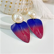 (E 648 blue red )occidental style fashion  gradual change leaves earrings womanins trend all-Purpose Pearl temperament