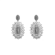 (White Diamond silvery )occidental style fashion exaggerating earrings Alloy Rhinestone ear stud geometry fully-jewelle