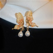 ( Silver needle  champagne)silver diamond Pearl butterfly earrings samll color crystal creative earring day all-Purpose