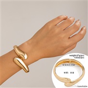 ( 2  Gold 2427)occidental style  exaggerating big drop Metal surface mirror opening bangleins wind