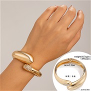 ( 3  Gold 2428)occidental style  exaggerating big drop Metal surface mirror opening bangleins wind