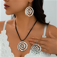 ( 4  White k necklace+ 52 4)occidental styleins wind starfish  exaggerating Metal rose big love necklace set