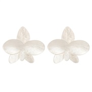 ( white)Acetate sheet exaggerating wind flowers earrings woman fresh high all-Purpose Earring woman