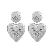 ( Silver) occidental style exaggerating wind earrings Korea fashion all-Purpose love earring Earring