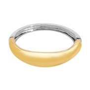 ( Gold+ White k) Oval surface bangle  occidental style brief Metal high