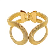 ( Gold)snake color hollow opening buckle bangle occidental style exaggerating temperament high