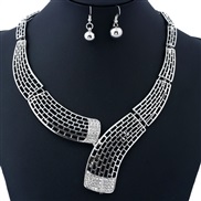 occidental style  personality geometry short style hollow diamond necklace  clavicle chain