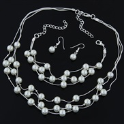 fine Korean style fashion  sweetOL elegant Pearl multilayer concise temperament necklace